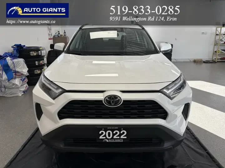 2022 Toyota RAV4 | Auto Giants — thumbnail 16