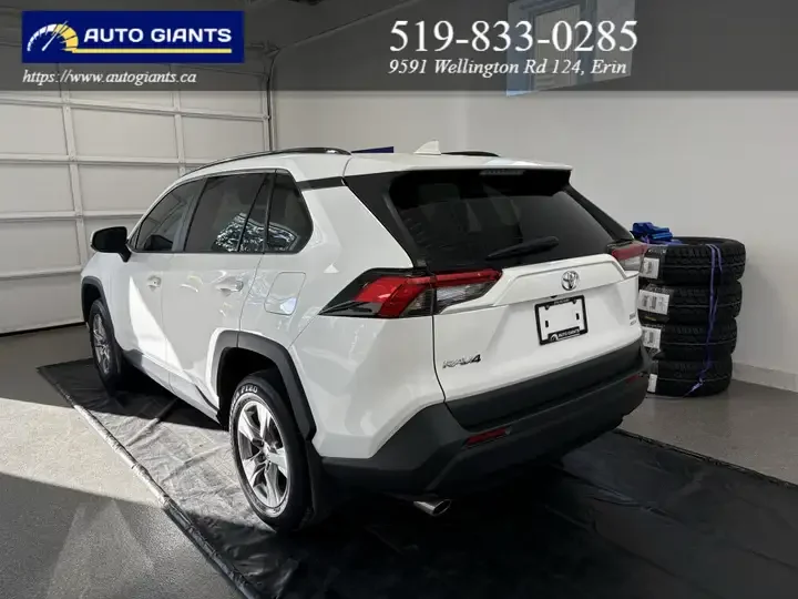 2022 Toyota RAV4 | Auto Giants — thumbnail 6