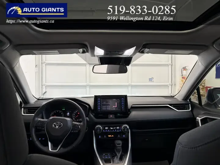 2022 Toyota RAV4 | Auto Giants — thumbnail 25
