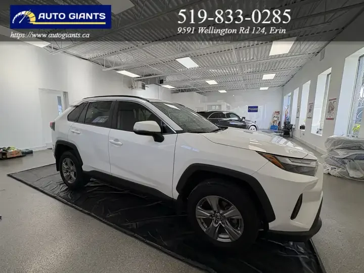 2022 Toyota RAV4 | Auto Giants — thumbnail 15