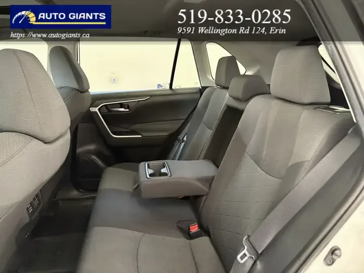 2022 Toyota RAV4 | Auto Giants — thumbnail 32