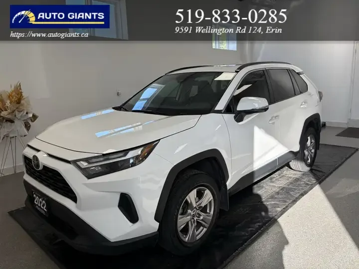 2022 Toyota RAV4 | Auto Giants — thumbnail 2